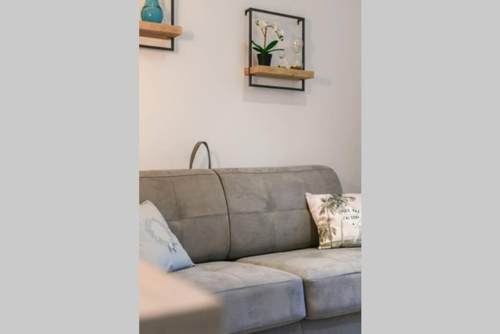 Instant Fleury, Studio Cosy Avec Jardin Secret Barbizon Ngoại thất bức ảnh