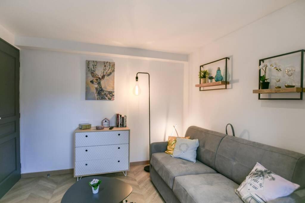 Instant Fleury, Studio Cosy Avec Jardin Secret Barbizon Ngoại thất bức ảnh
